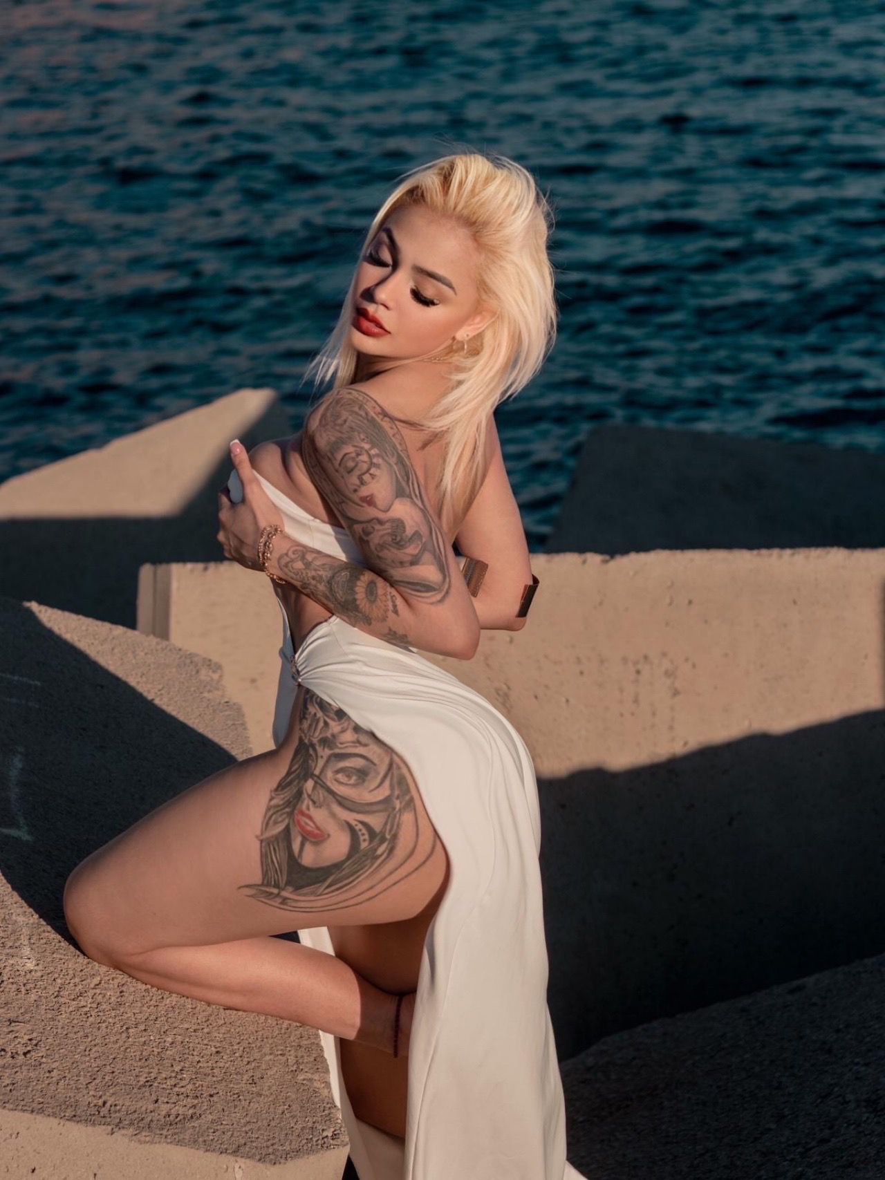 Escort - ESTRELLA - Ibiza Tops